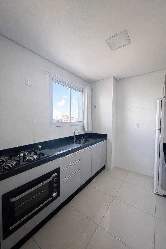Apartamento para aluguel no Edifício Grand Aurora: 