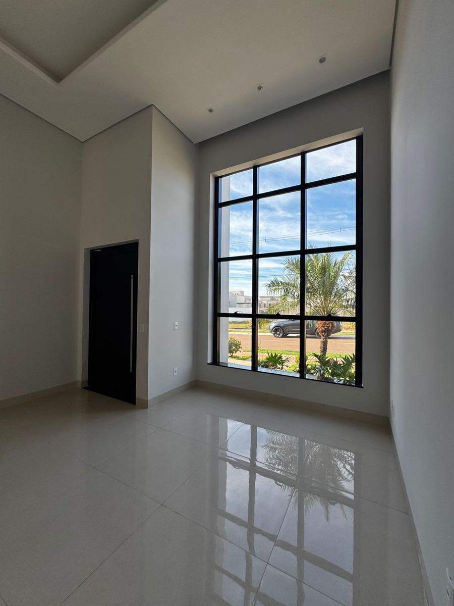 Casa para aluguel no Vila Goulart III: 