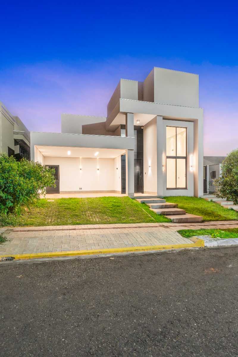 Casa à venda no Condomínio Villa Toscana - Região Horto: 
