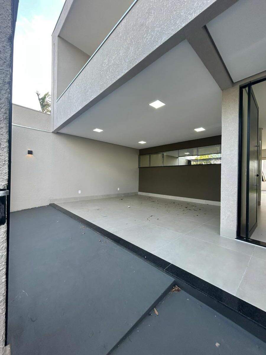 Casa à venda no Jardim Santa Marta: 