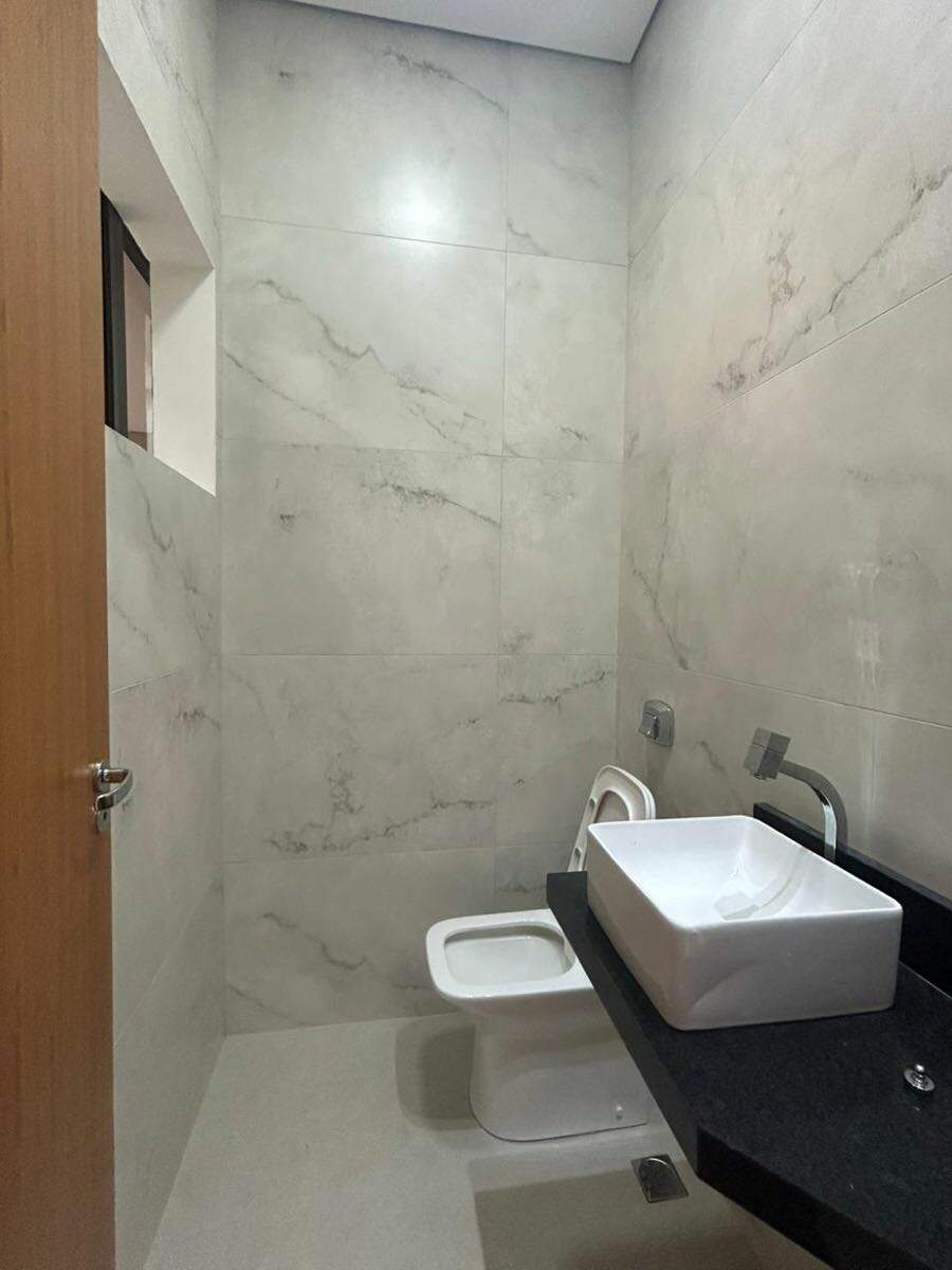Casa à venda no Jardim Santa Marta: 