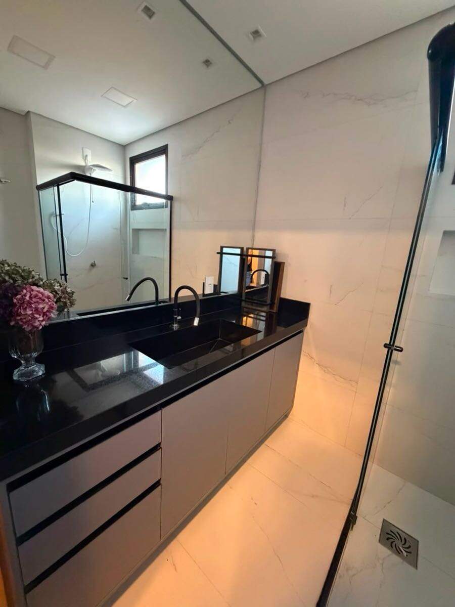Apartamento à venda no Edifício Boulevard Paulista - Próx. Shopping : 