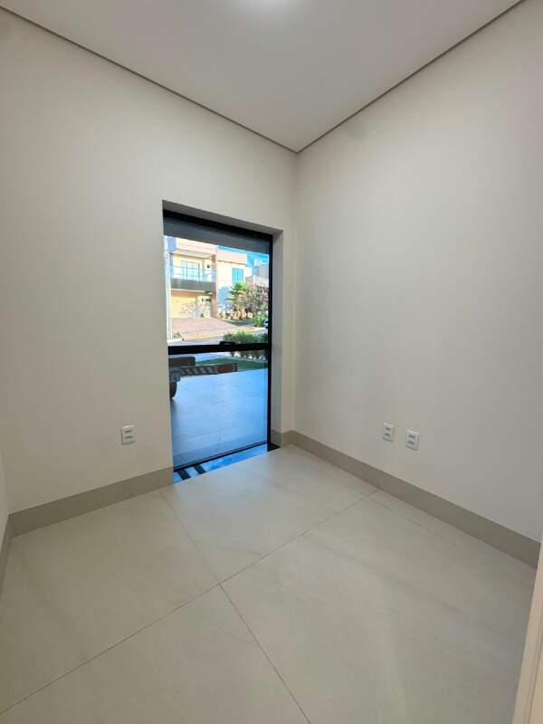 Casa para aluguel no Condomínio Villa Toscana - Região Horto: 