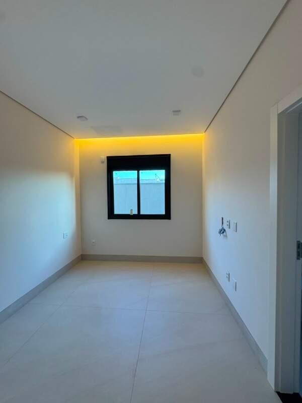Casa para aluguel no Condomínio Villa Toscana - Região Horto: 