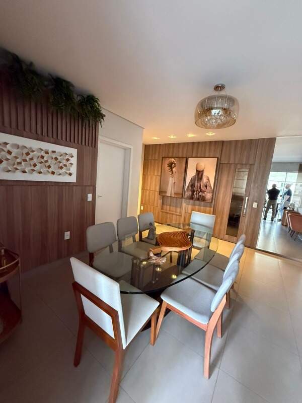Apartamento à venda no Parque Sagrada Família: 
