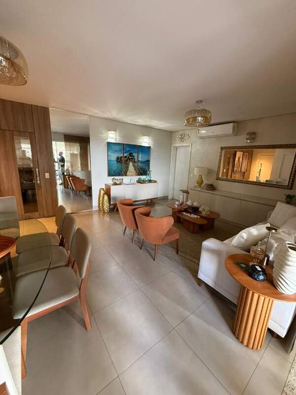 Apartamento à venda no Parque Sagrada Família: 