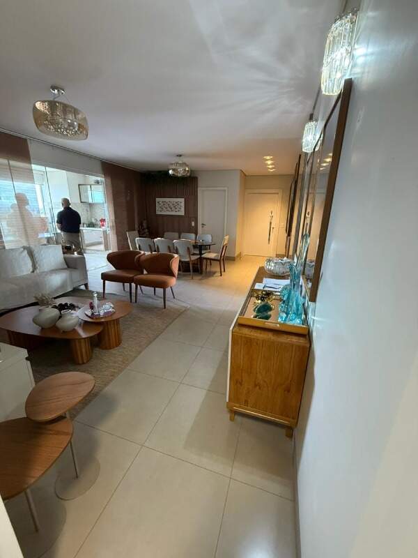 Apartamento à venda no Parque Sagrada Família: 