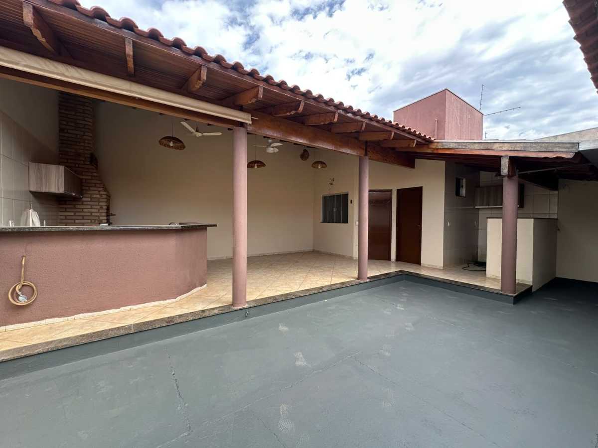 Casa à venda no Loteamento Parque das Rosas: 