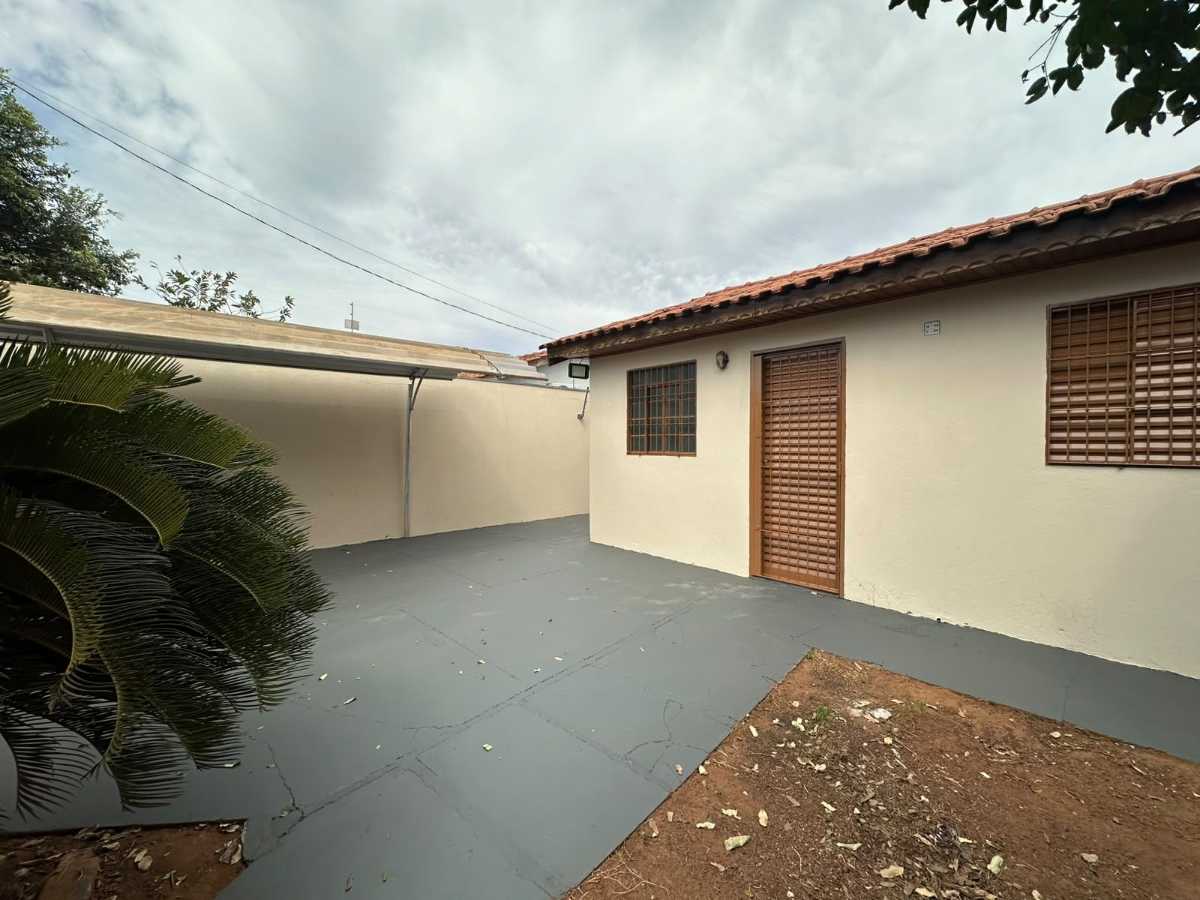 Casa à venda no Loteamento Parque das Rosas: 