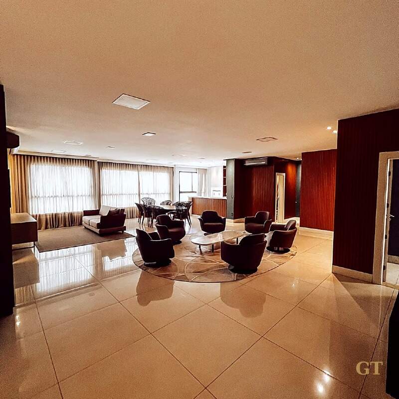 Apartamento à venda no Parque Sagrada Família: 