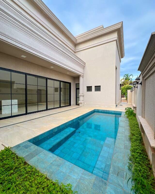 Casa à venda no Jardim Royal Boulevard do Cerrado: 