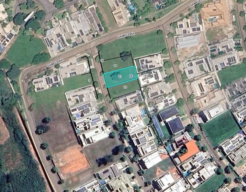 Lote à venda no Condomínio do Bosque II: 