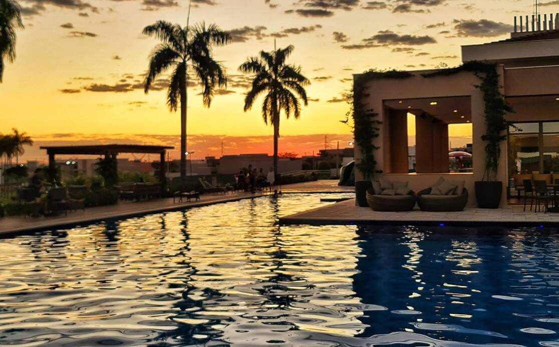 Lote em condomínio à venda no Jardim Royal Boulevard do Cerrado: 