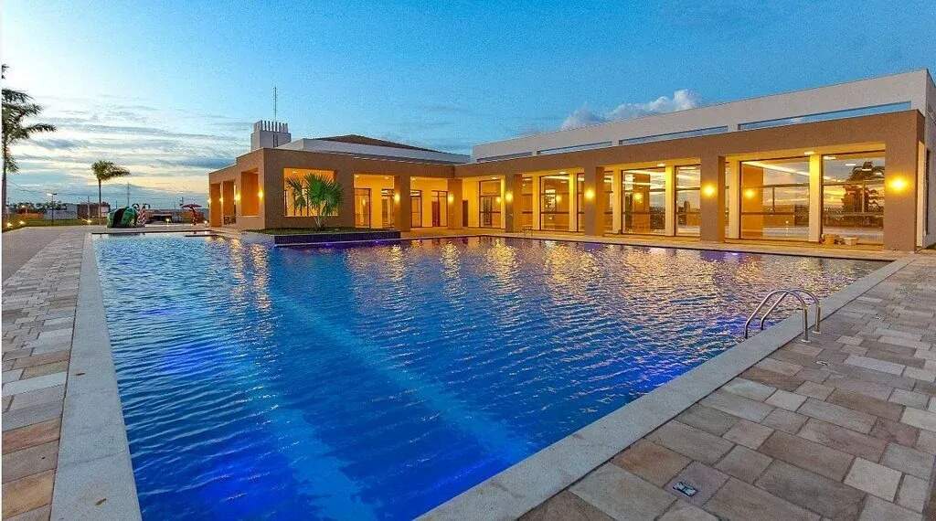Lote em condomínio à venda no Jardim Royal Boulevard do Cerrado: 
