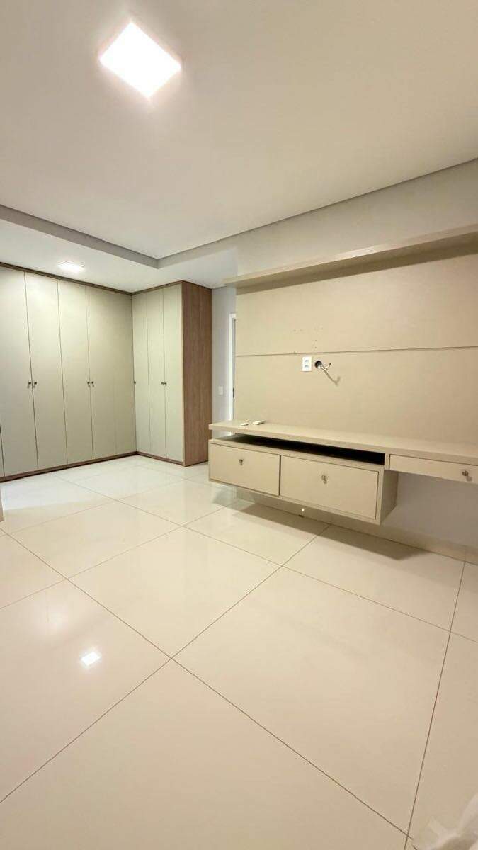 Apartamento para aluguel no Parque Sagrada Família: 