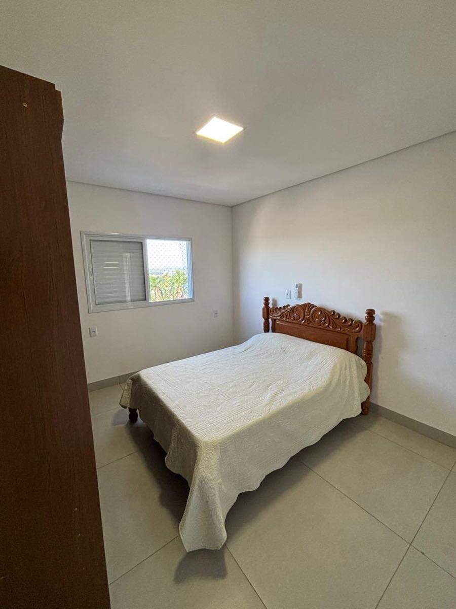 Apartamento para aluguel no Jardim Santa Marta: 
