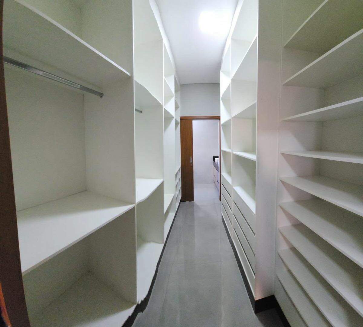 Casa para aluguel no Condomínio Villa Toscana - Região Horto: 