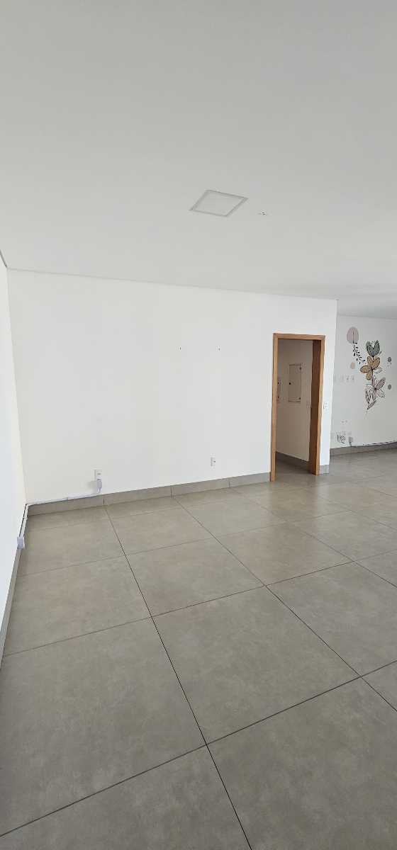 Apartamento à venda no Edifício Boulevard Paulista - Próx. Shopping : 
