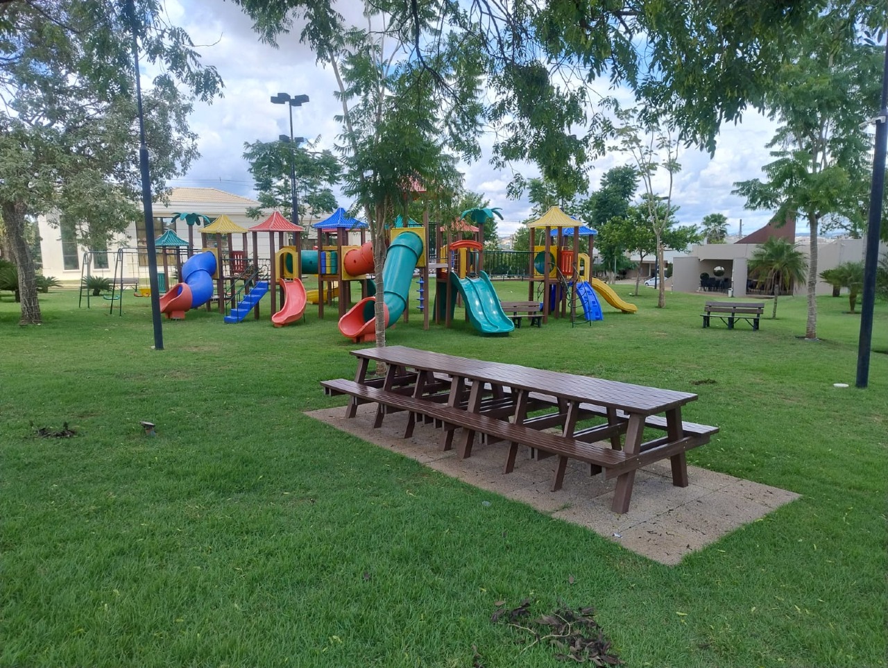 Lote em condomínio à venda no Condomínio do Bosque II: 