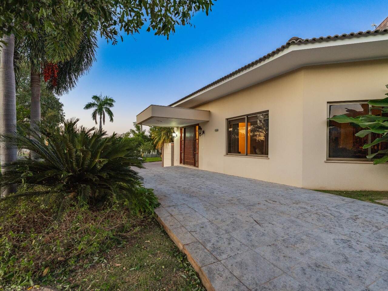 Casa à venda no Vila Goulart: fachada