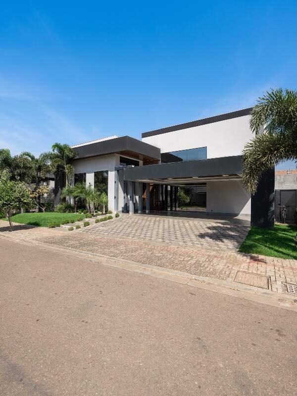 Casa à venda no Jardim Royal Boulevard do Cerrado: 