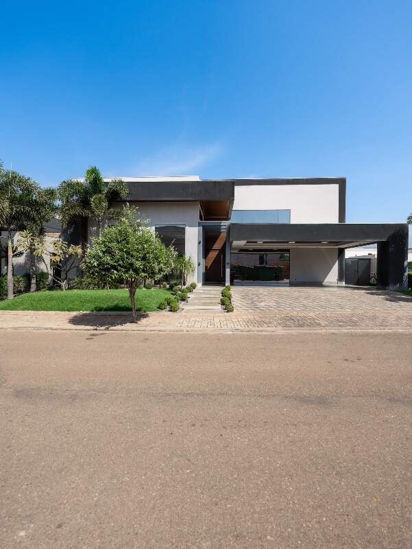 Casa à venda no Jardim Royal Boulevard do Cerrado: 