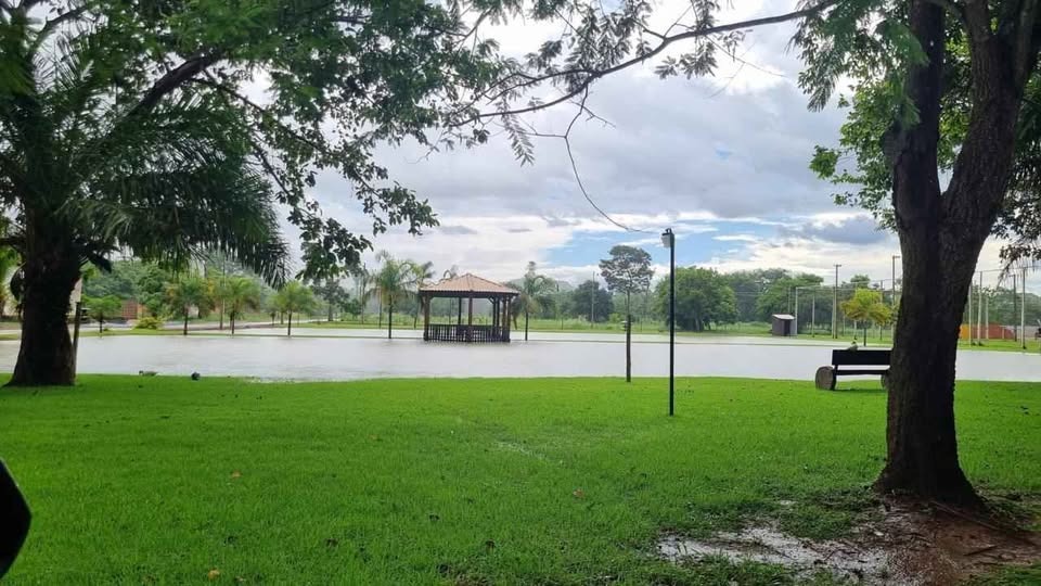 Lote em condomínio à venda no Condomínio Thermas GranRio: 