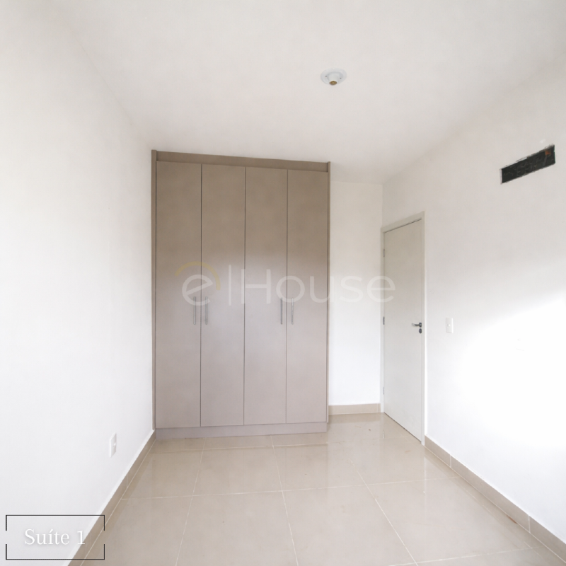 Casa para aluguel no Colina Verde: 