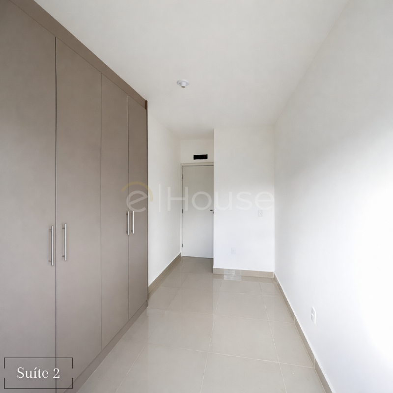 Casa para aluguel no Colina Verde: 