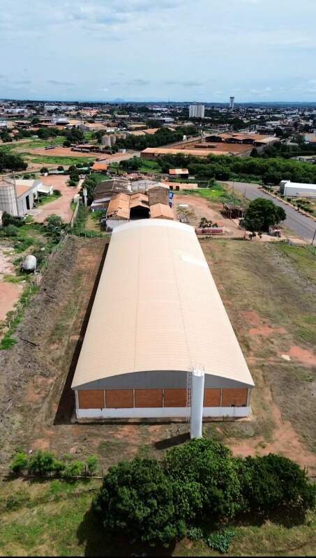 Galpão para aluguel no Distrito Industrial: 