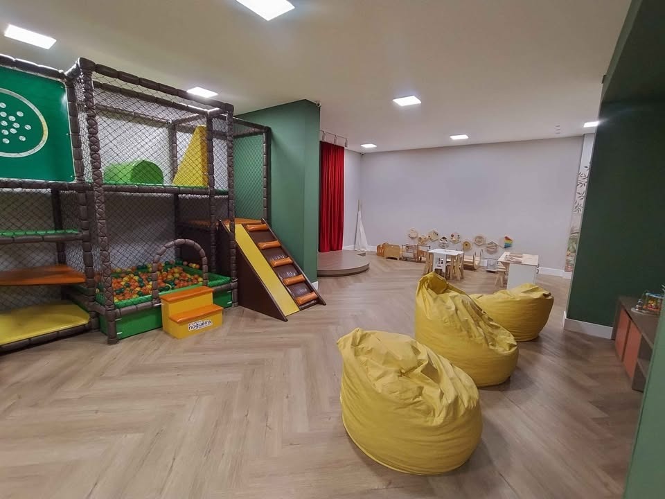 Apartamento à venda no Edifício Caravaggio - Próx. Shopping : 