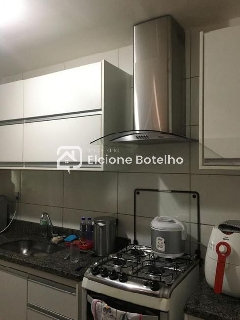 Apartamento à venda no CHACARAS TUBALINA E QUARTEL: 