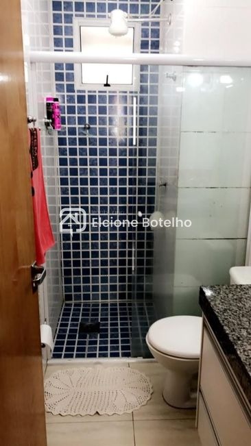 Apartamento à venda no CHACARAS TUBALINA E QUARTEL: 