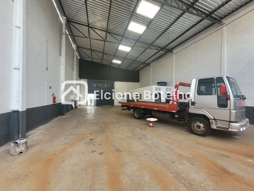 Galpão para aluguel no DONA ZULMIRA: 