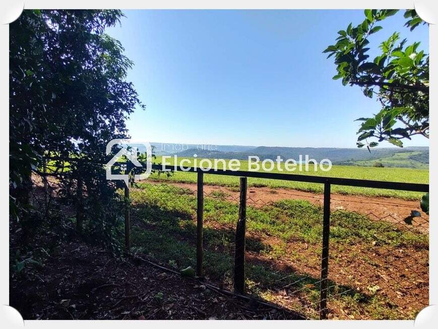 Chácara à venda no AREA RURAL DE UBERLANDIA: 