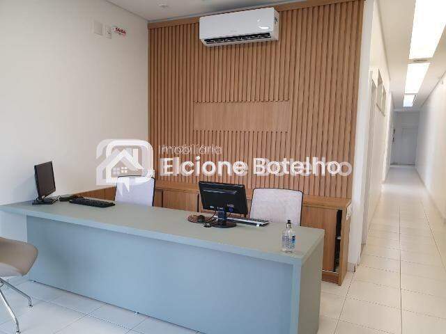 Casa Comercial para aluguel no OSVALDO REZENDE: 