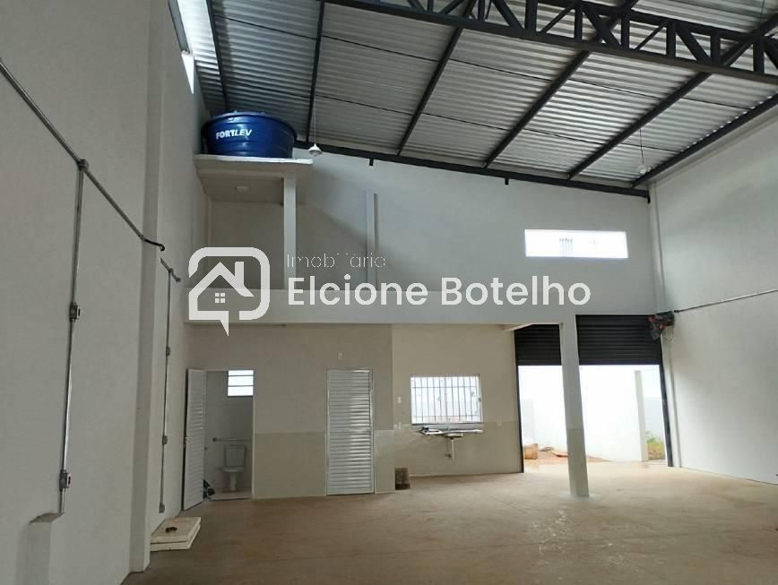 Galpão para aluguel no MARTA HELENA: 