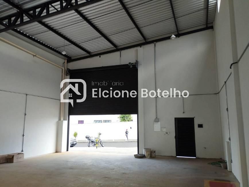 Galpão para aluguel no MARTA HELENA: 