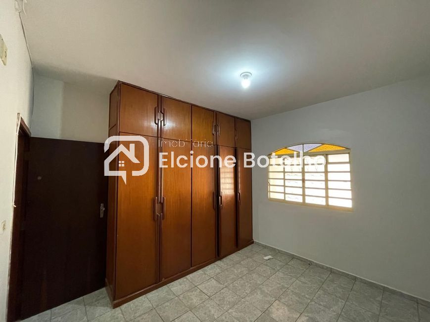 Casa para aluguel no SANTA MONICA: 