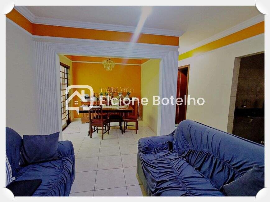 Casa à venda no PLANALTO: 