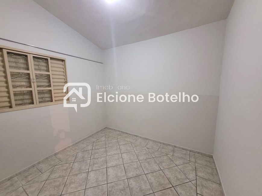 Casa para aluguel no GRANADA: 