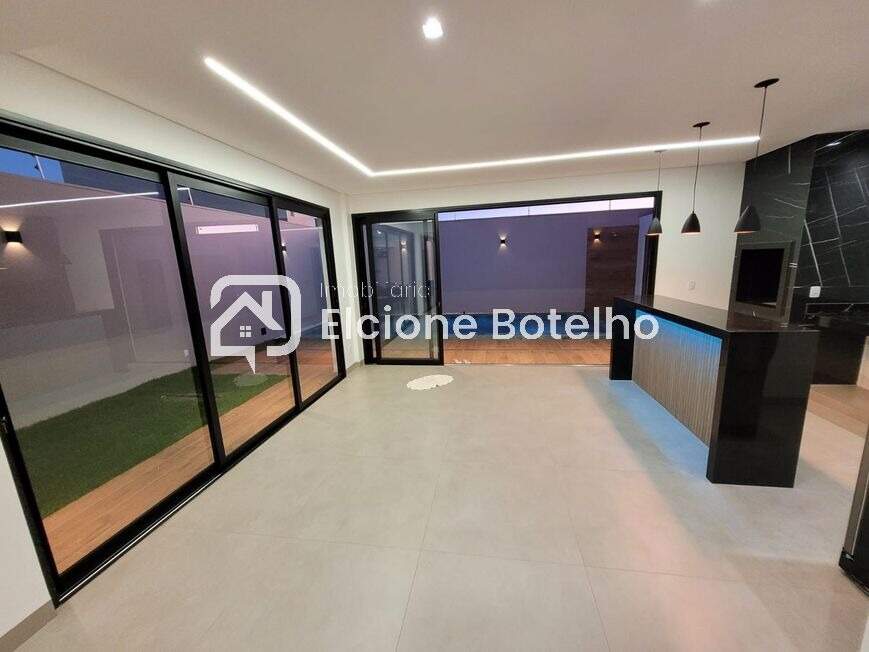 Casa à venda no PRAÇA ALTO UMUARAMA: 