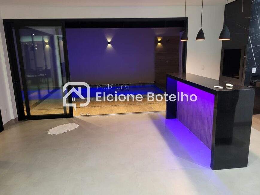 Casa à venda no PRAÇA ALTO UMUARAMA: 
