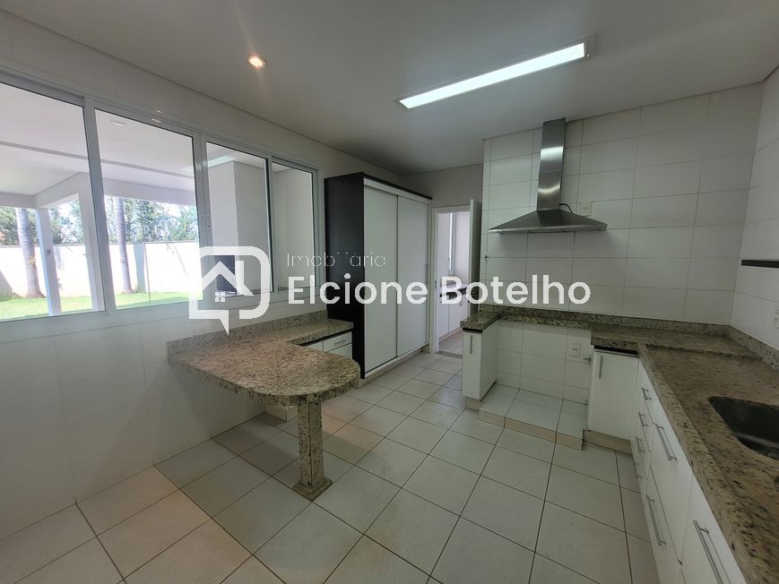 CASA DE CONDOMINIO para aluguel no NOVA UBERLANDIA: 