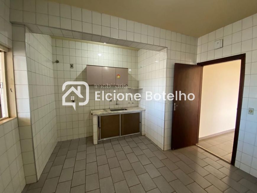 Apartamento para aluguel no MARTINS: 