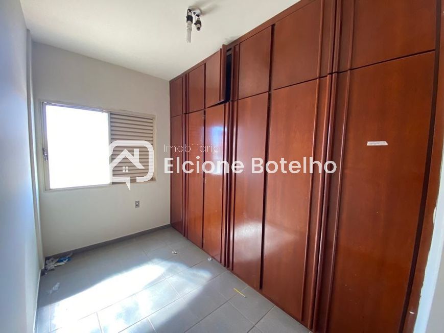 Apartamento para aluguel no MARTINS: 