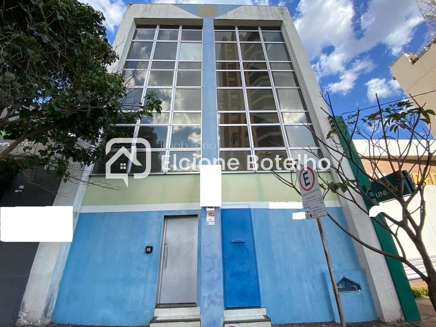 Prédio para aluguel no Centro: 