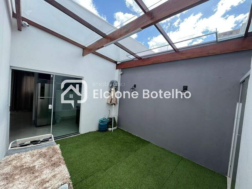 Casa à venda no LARANJEIRAS: 