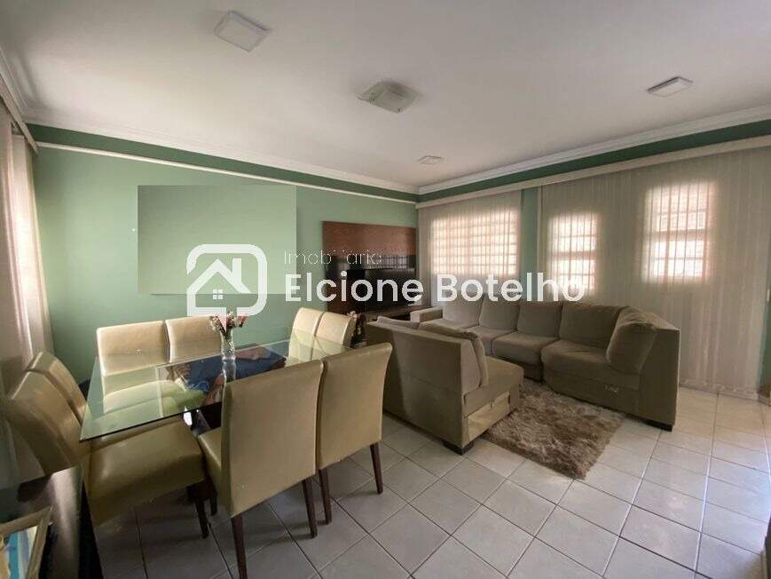 Casa à venda no JARDIM DAS PALMEIRAS: 