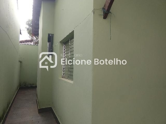 Casa à venda no JARDIM DAS PALMEIRAS: 